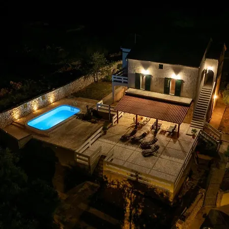 Daire With Pool Košljun