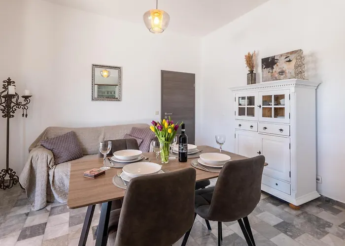 With Pool Апартаменты