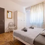 Apartman With Pool *