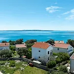 Apartman With Pool
