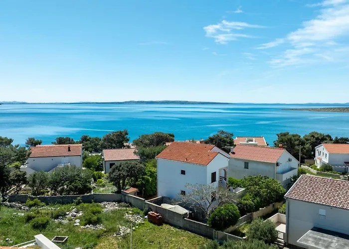 Appartement With Pool